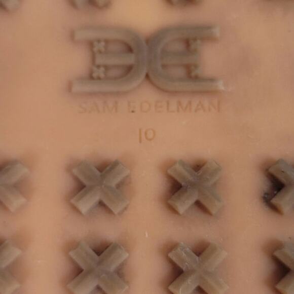 SAM EDELMAN LAYLA SNEAKER IN BLACK/WHITE SUEDE, SZ 10 - Picture 16 of 16